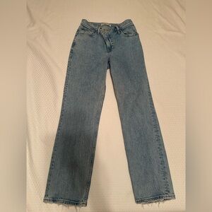 A&F Ultra High Rise 90’s Straight Jean